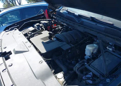 2017 Chevrolet Silverado C1500 Lt from USA, damaged, VIN 3GCPCREC1HG289801